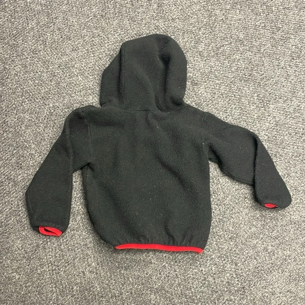 Nike Kids Black Fleece Pull over Hoodie Boys Girls Size Medium - Picture 4 of 4